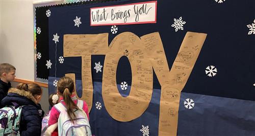 Mariners Spreading Joy and Kindness   